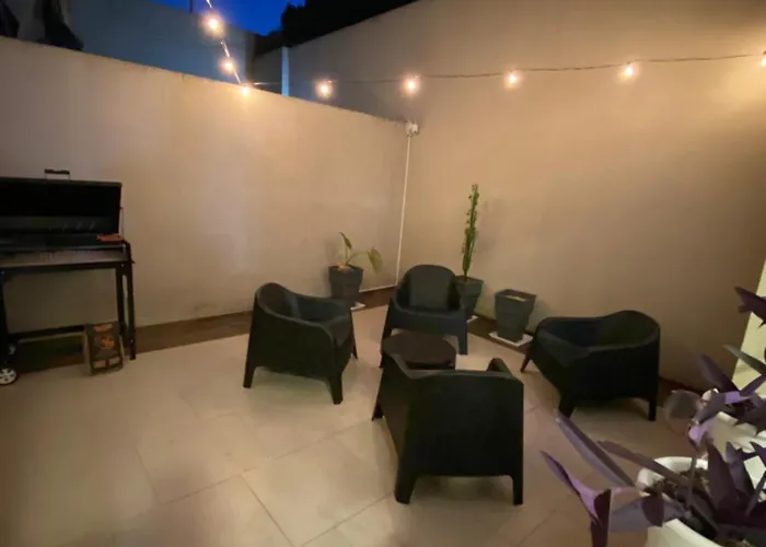 Departamento 2 Hab Con Patio Y Parrilla